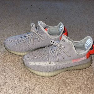Yeezy Boost 350 V2 "Tail Lights"